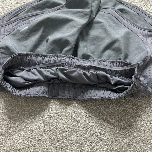 Nike Tempo Women's Brief-Lined Running Shorts - Picture 4 of 9